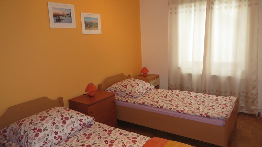 Hisa Lescer Apartment Kobarid Luaran gambar